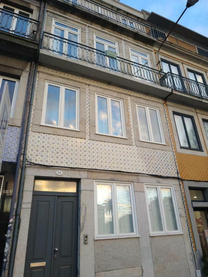 Ml Apartments Republic OOporto Exterior foto